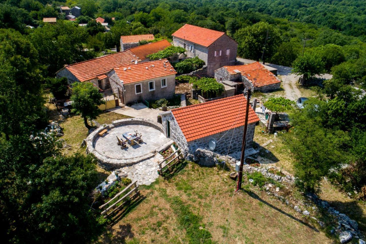Вилла Ethno House Kosic Херцег-Нови Экстерьер фото