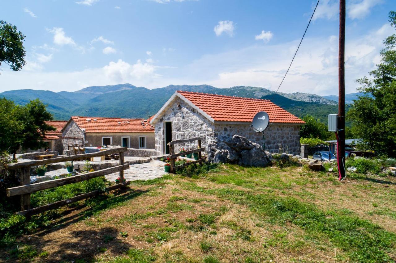 Вилла Ethno House Kosic Херцег-Нови Экстерьер фото